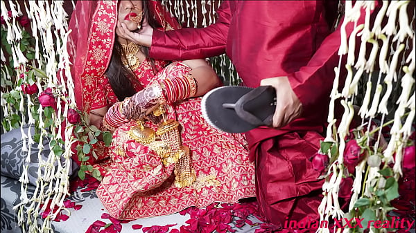 Malam Pertama Pernikahan India, Ngewe Hot Ala Desi, Bikin Crot Terus.