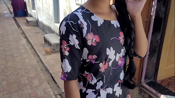 पड़ोस वाली भाभी को देवर ने पकड़कर जोर से चोदा, मजा आ गया