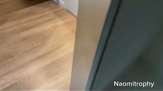 Liburan Seru Sama Kakak Tiri, Naomi Noel, Ngegas Di Ranjang.