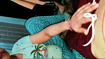 Desi Bhabhi Lagi Ngewe Ketat, Suara Moan Hindi Jelas, Crot, Bhabhi Loncat-loncat Di Kontol Gede.