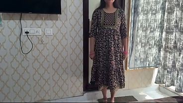 Desi Bhabhi Ko Kutiya Ki Tarah Zor Se Chod Diya
