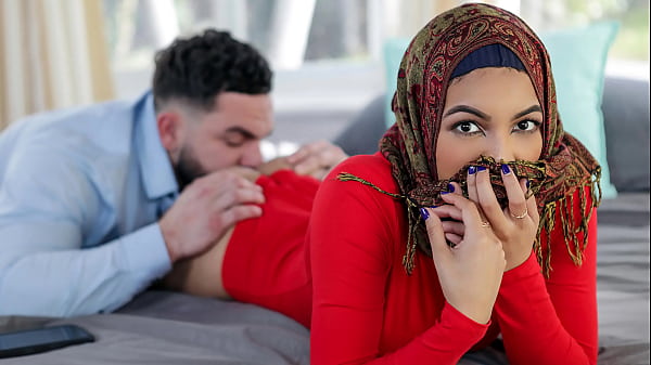 Bokep Stepbro Ajarin Stepsis Berhijab Sebelum Nikah, Biar Siap Di Ranjang.