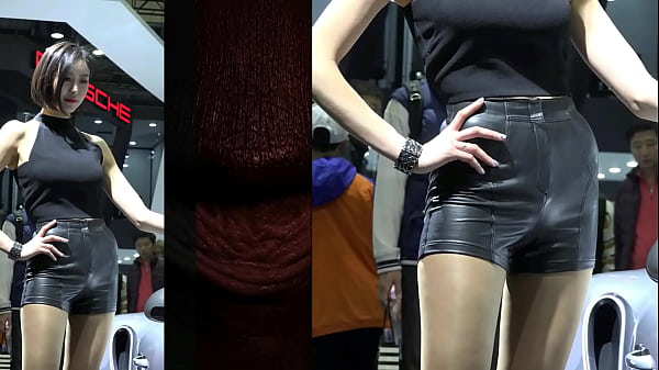 Gadis China Nge-dance Pake Hotpants Kulit, Bikin Makin Panas, Pinggul Goyang Bikin Ngiler.