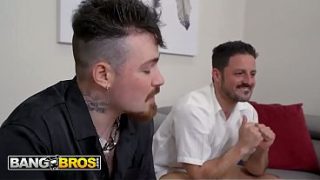 Bangbros – Cassie Lenoir Yang Seksi Ngasih Bapak-bapak Beruntung Itu Ngentot Panas Dan Facial Basah Sesuai Yang Dia Mau.