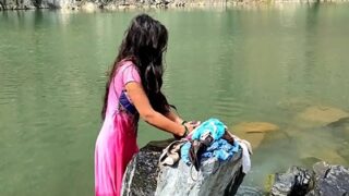 Cewek Digoda Di Pinggir Empang, Langsung Dimasukin Kontol Ke Memeknya.