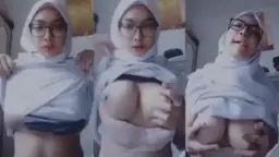 Nadira Hijab Tobrut Pulang Sekolah, Bikin Sange Lihat Bentuk Tubuhnya