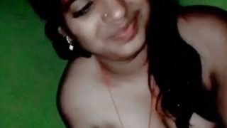 Video Desi Randi Dari Kampung Kasih Handjob Ke Pelanggan