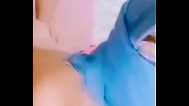 Biarin Aja, Kontol Gede Lo Masuk Ke Memek Gede Gebetan Lo Yang Basah Banget.