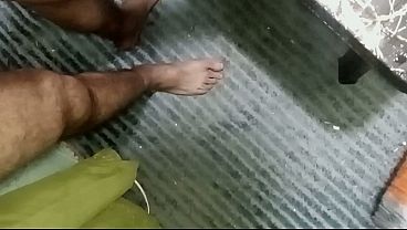 Ngentot Bertiga Arab, Kontol Diempot, Lubang Pantat Dijilat, Si Jagoan Saudi Sama Temennya Ngewein Si Pasif Irak, Lubang Pantatnya Dibuka Lebar.